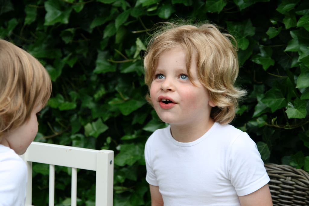 EOS IMG_20100606_2076
