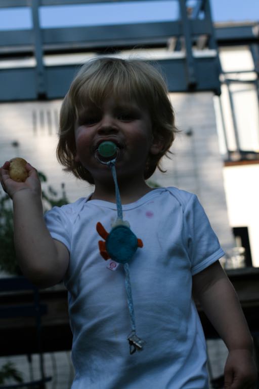 EOS IMG_2023