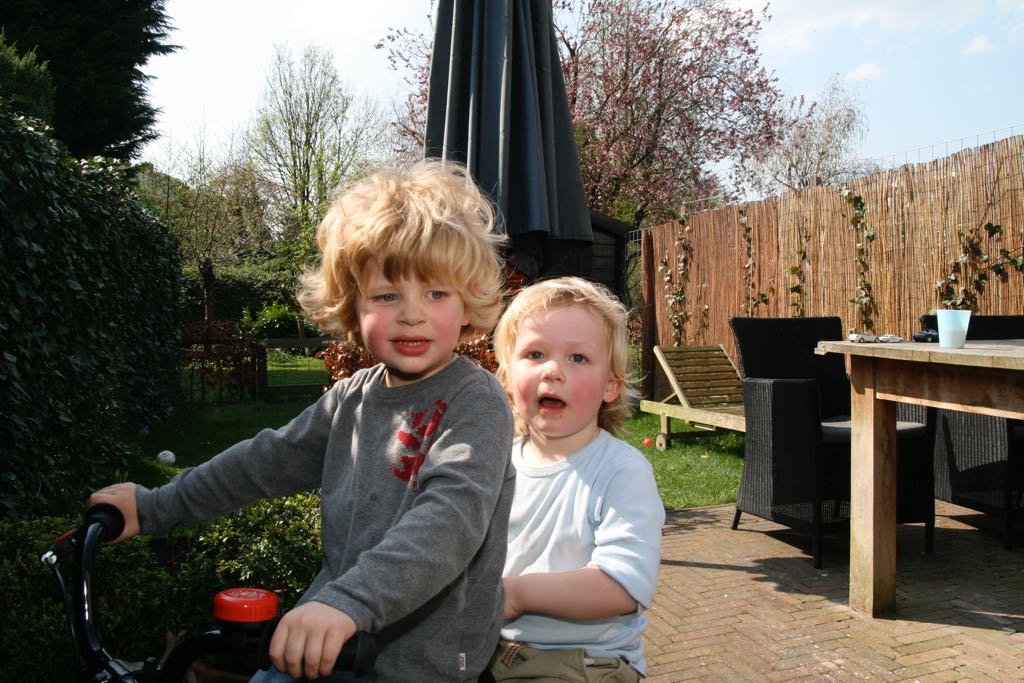 EOS IMG_20090410_0126