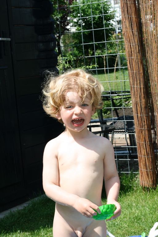 EOS IMG_20090601_0442
